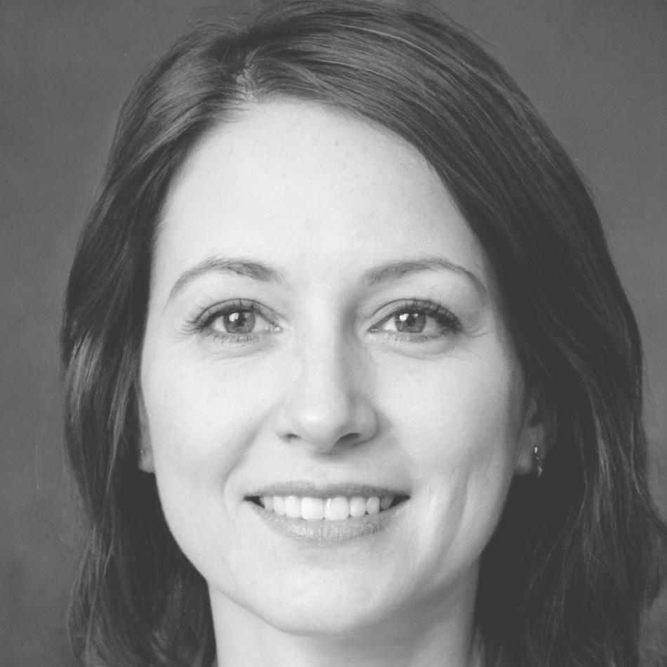 Instructora experta en presupuestos empresariales